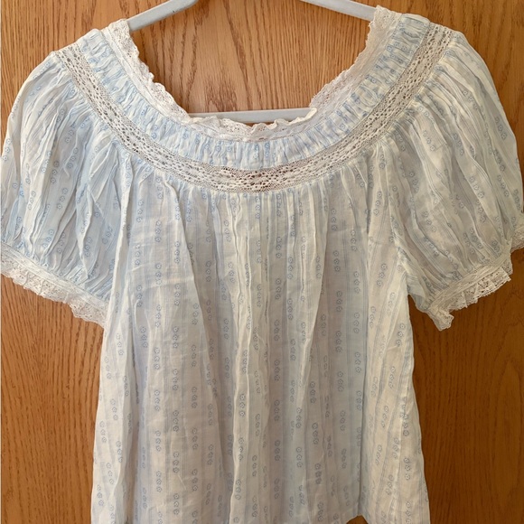 Dôen Misty Top Light Blue and White Blouse - Picture 4 of 4